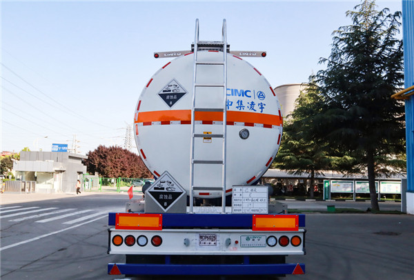 冰醋酸運輸半掛車(chē)