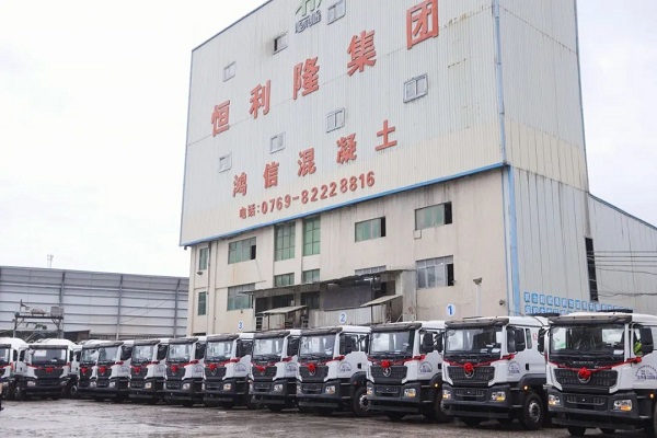 陜汽&凌宇攪拌車(chē)交付客戶(hù)